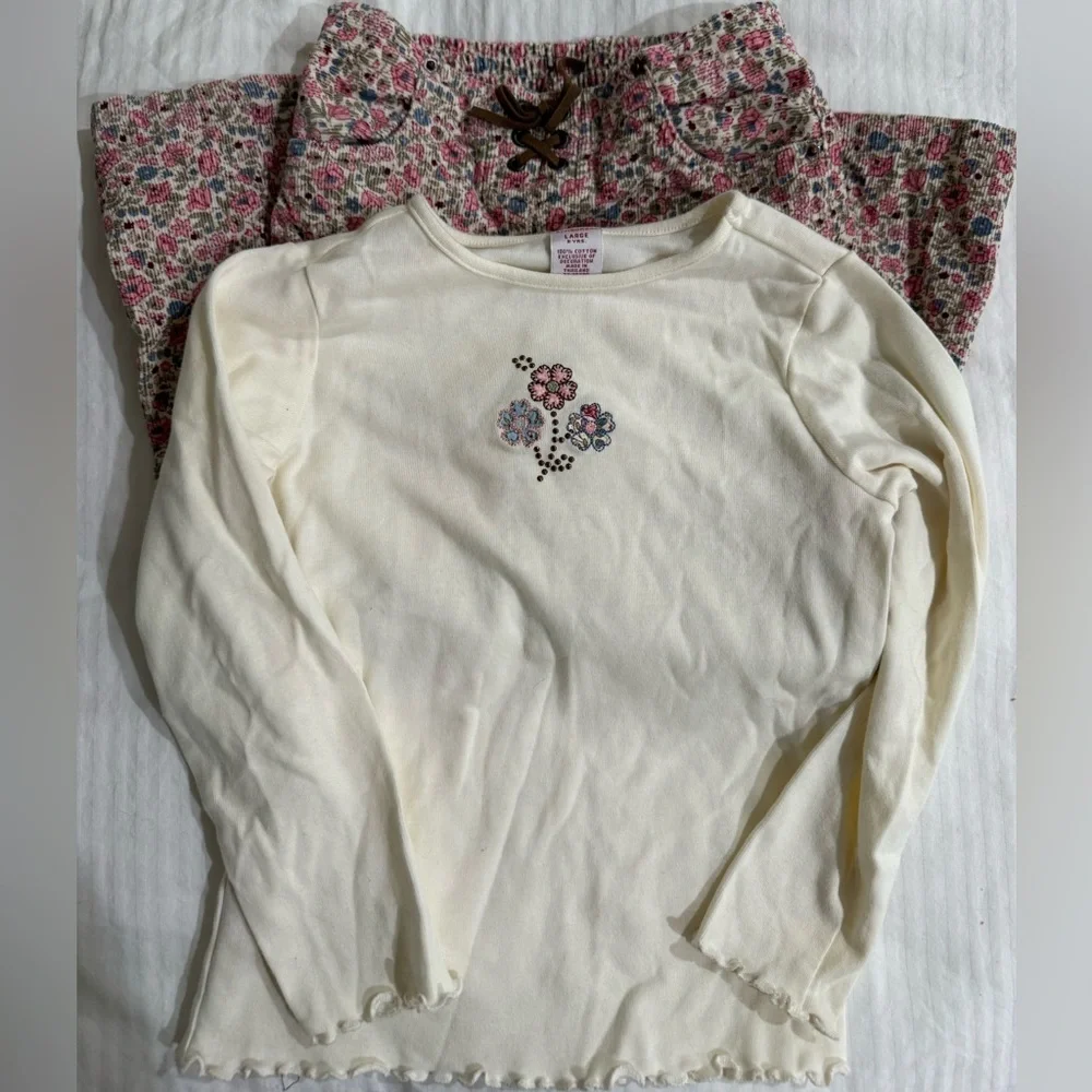Gymboree English garden lace up Corduroy Pants with matching outfit